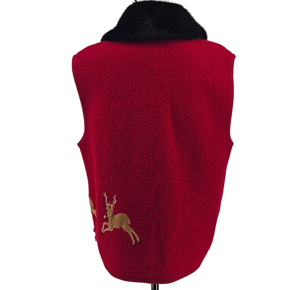 Vintage 90s Lisa International Boiled Wool Vest XL Red Christmas Reindeer Kitsch - Picture 4 of 11